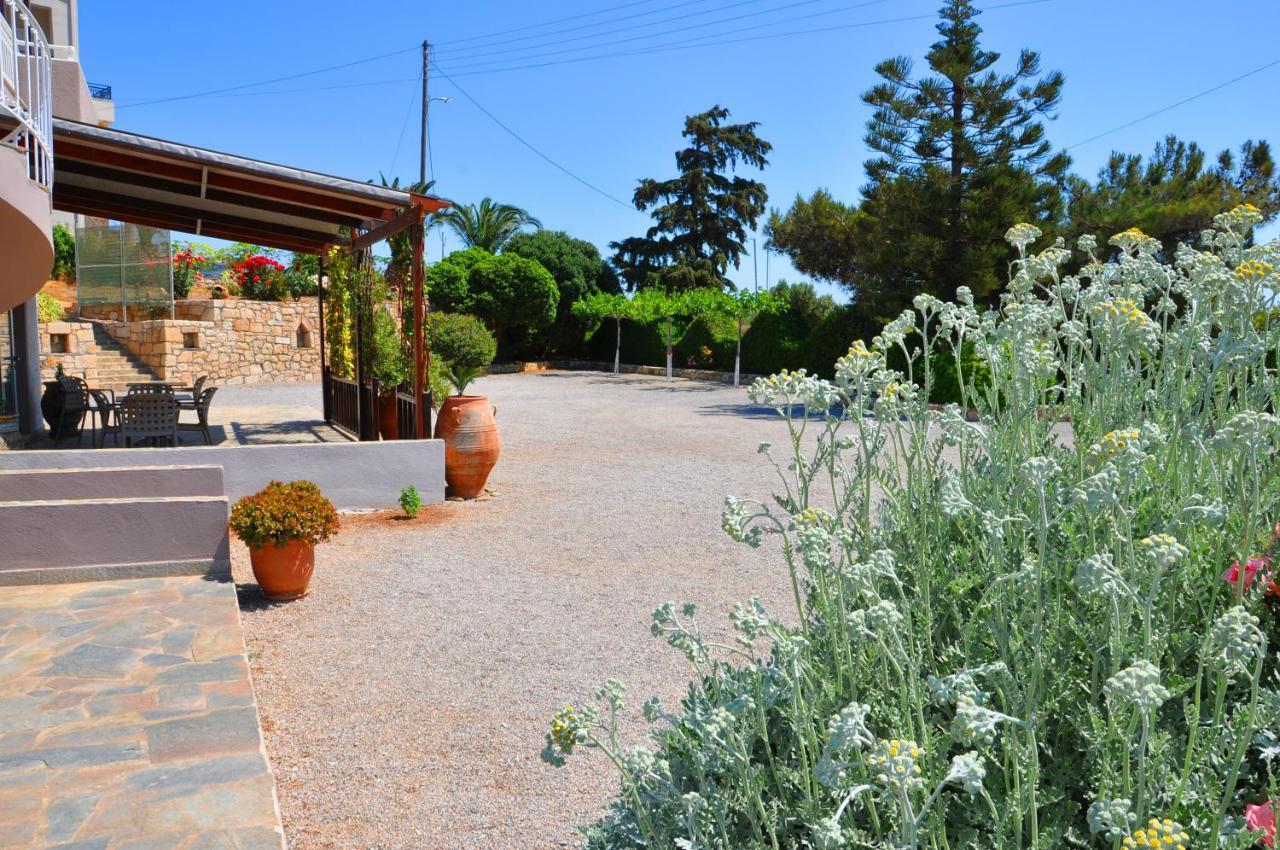 Lagos Studios & Apartments Palekastro Extérieur photo