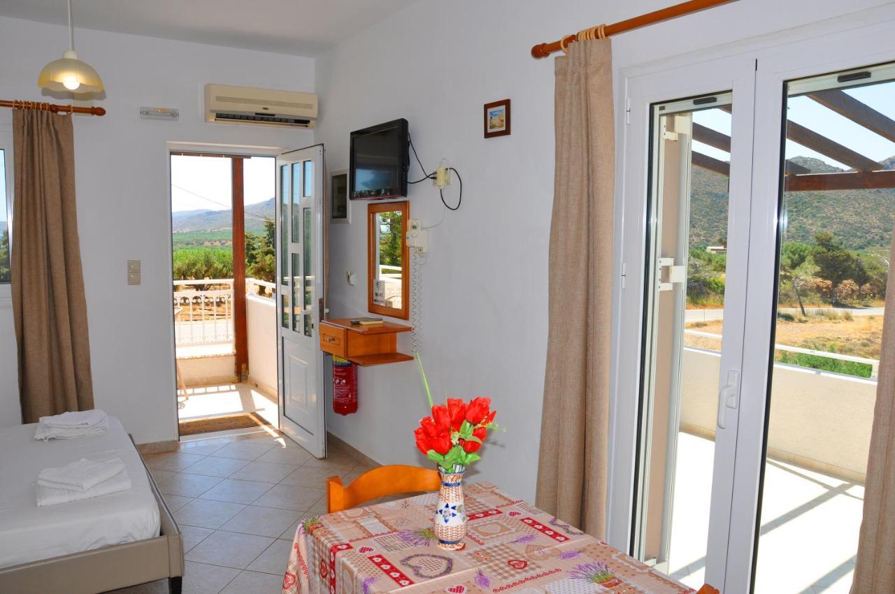 Lagos Studios & Apartments Palekastro Extérieur photo