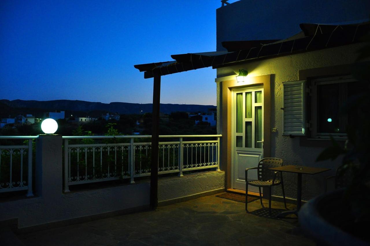 Lagos Studios & Apartments Palekastro Extérieur photo